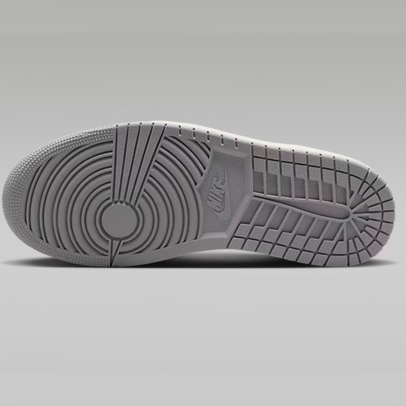 Nike air Jordan 1 low og atmosphere gray - Picture 4 of 5